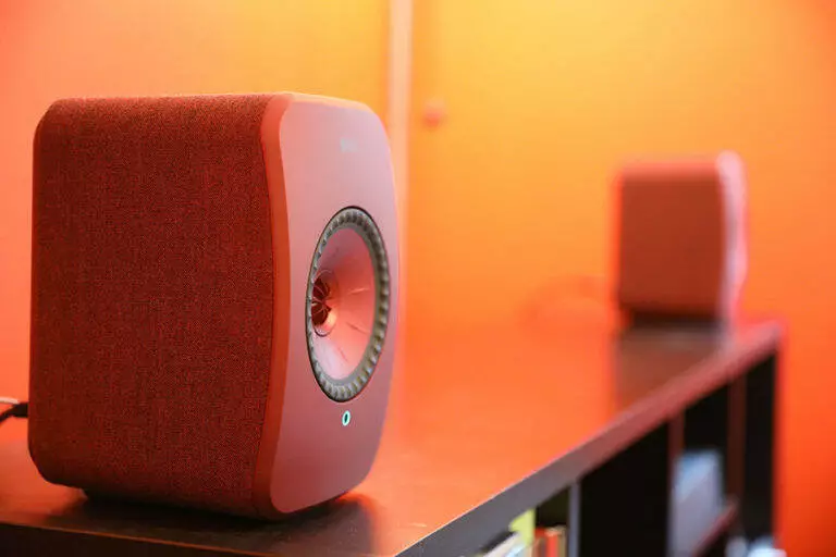 kef 1A 768x512
