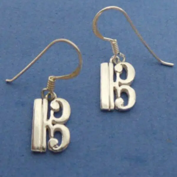 alto clef earrings 600x600